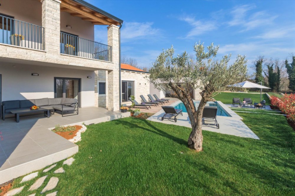 Villa in Porec, Istria County, Croatia 4 - 12936754
