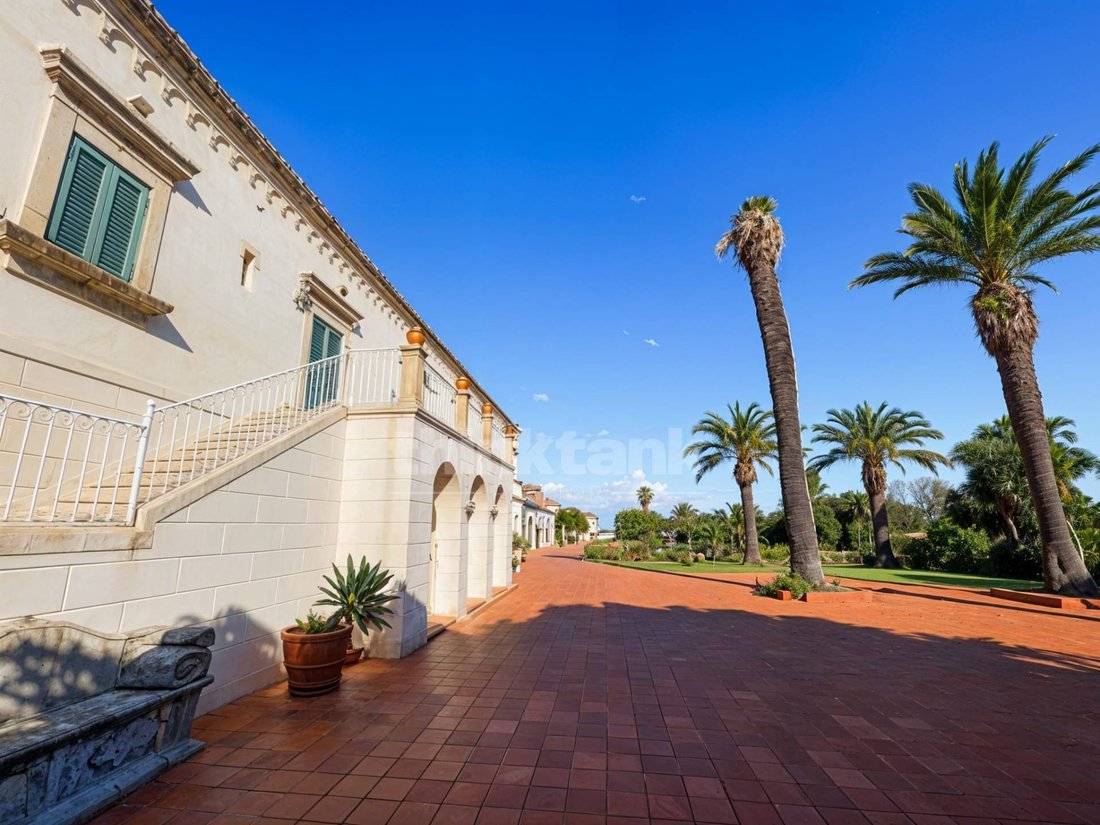 Villa in Fontane Bianche, Sicily, Italy 4 - 14218453