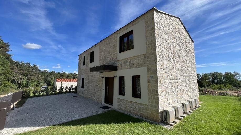 Villa in Višnjan, Istria County, Croatia 4 - 13927131