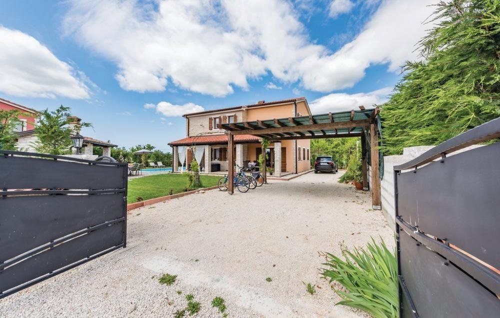 Villa in Svetvincenat, Istria County, Croatia 2 - 12258508