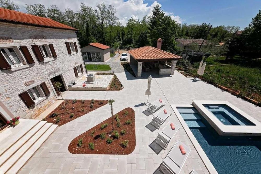 Villa in Kastelir, Istria County, Croatia 3 - 11973767
