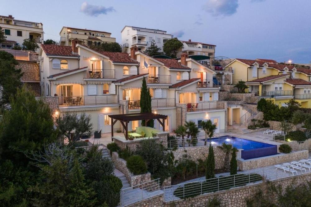 Novalja, Croatia 3 - 13307887