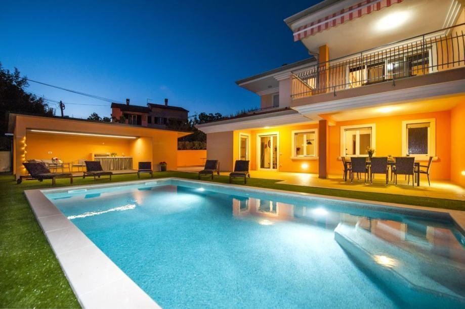 Villa in Rovinjsko Selo, Istria County, Croatia 3 - 12950832