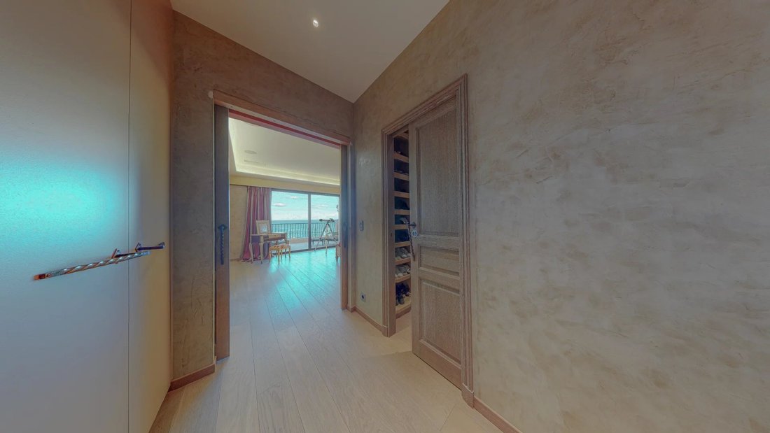 Villa en Antibes, Provenza-Alpes-Costa Azul, Francia 5 - 14750648