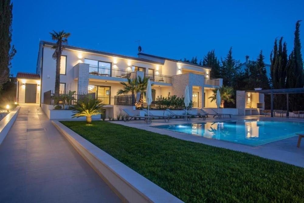 Villa in Porec, Istria County, Croatia 2 - 13370256