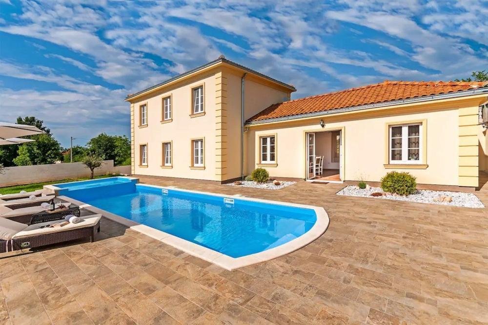 Villa in Barban, Istria County, Croatia 4 - 13176556