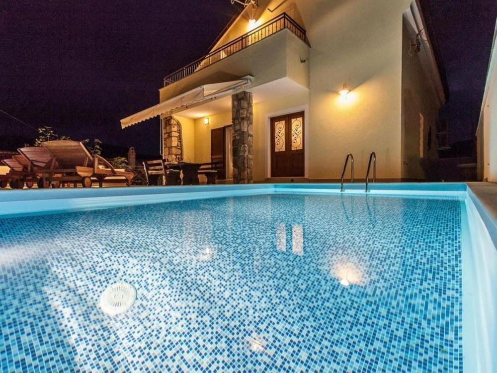 Villa à Vinodolska opcina, Primorje-Gorski Kotar, Croatie 2 - 12725914