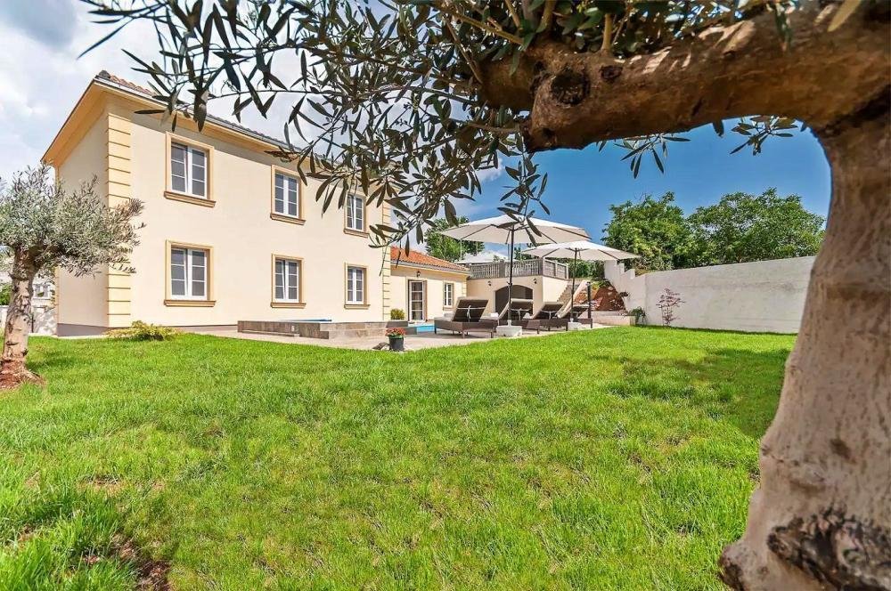 Villa in Barban, Istria County, Croatia 2 - 13176556