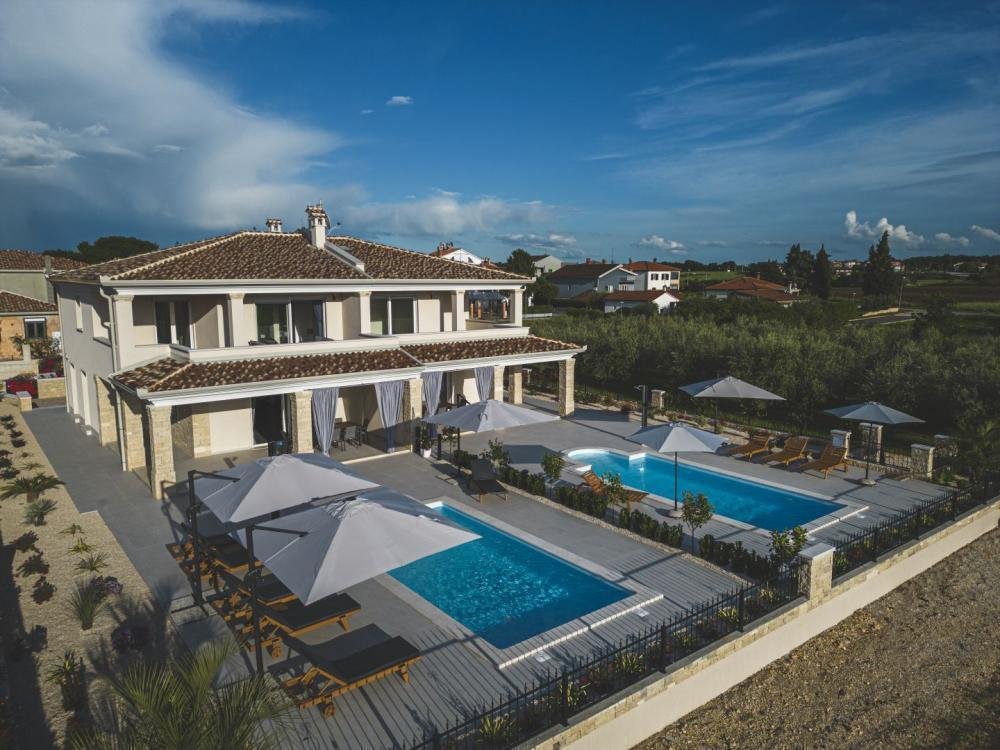 Villa in Umag, Istria County, Croatia 4 - 13882505