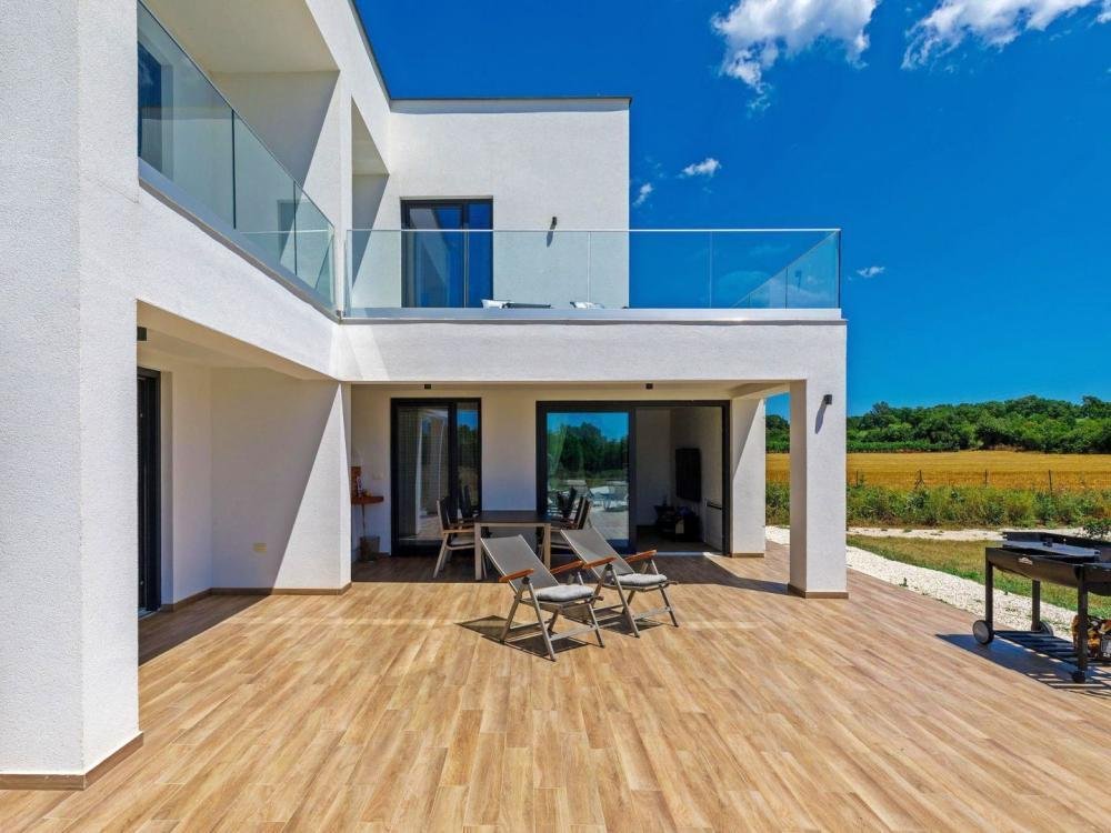 Villa in Marcana, Istria County, Croatia 3 - 12423602