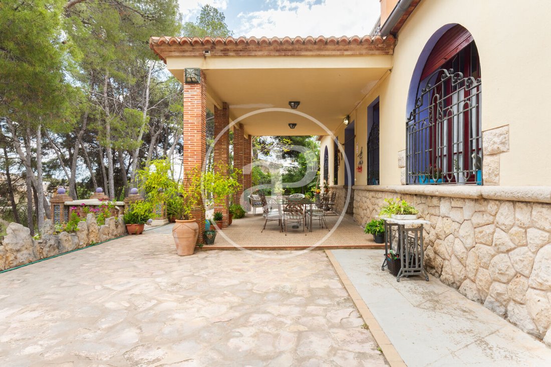 Villa in Bunol, Valencian Community, Spain 1 - 15158609