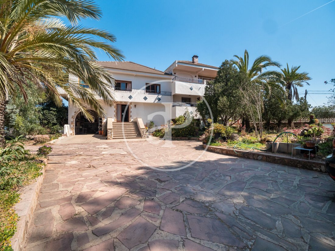 Villa in Gilet, Valencian Community, Spain 2 - 15158439
