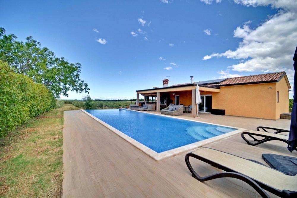 Villa in Novigrad, Istria County, Croatia 3 - 13281989