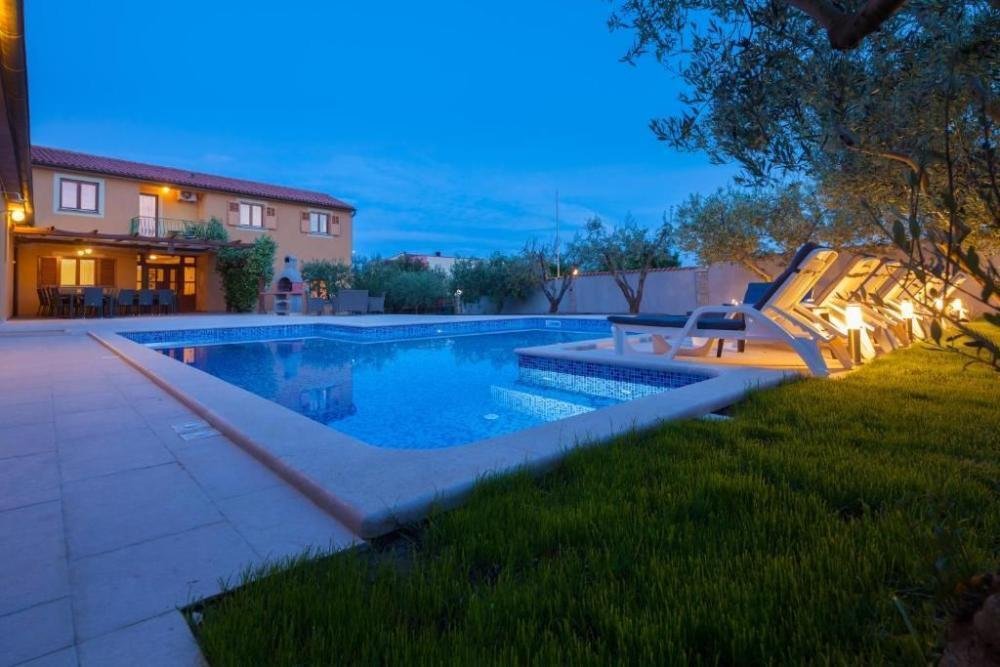 Villa in Banjole, Istria County, Croatia 3 - 12794596