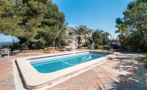 Villa in Gilet, Valencian Community, Spain 1
