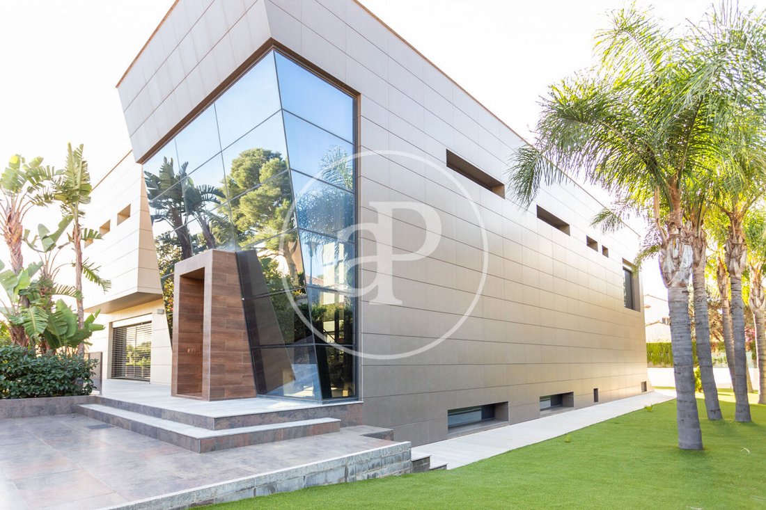 Villa in Los Monasterios, Valencian Community, Spain 3 - 15158404