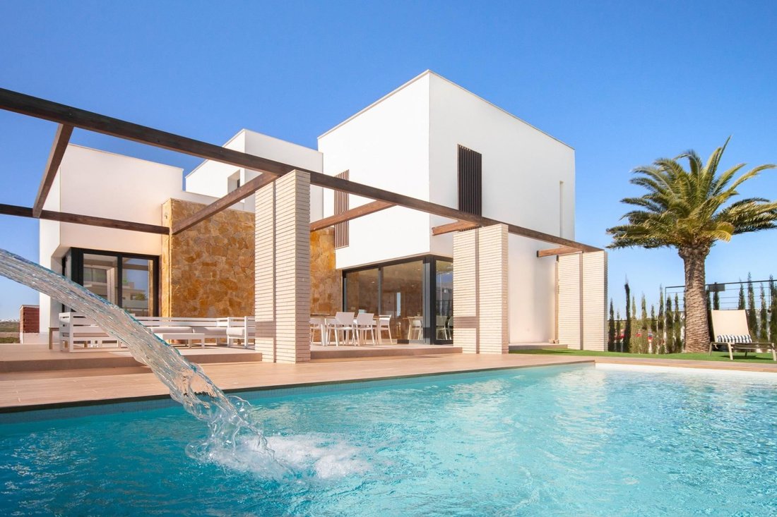 Villa in Orihuela, Valencian Community, Spain 1 - 15158045