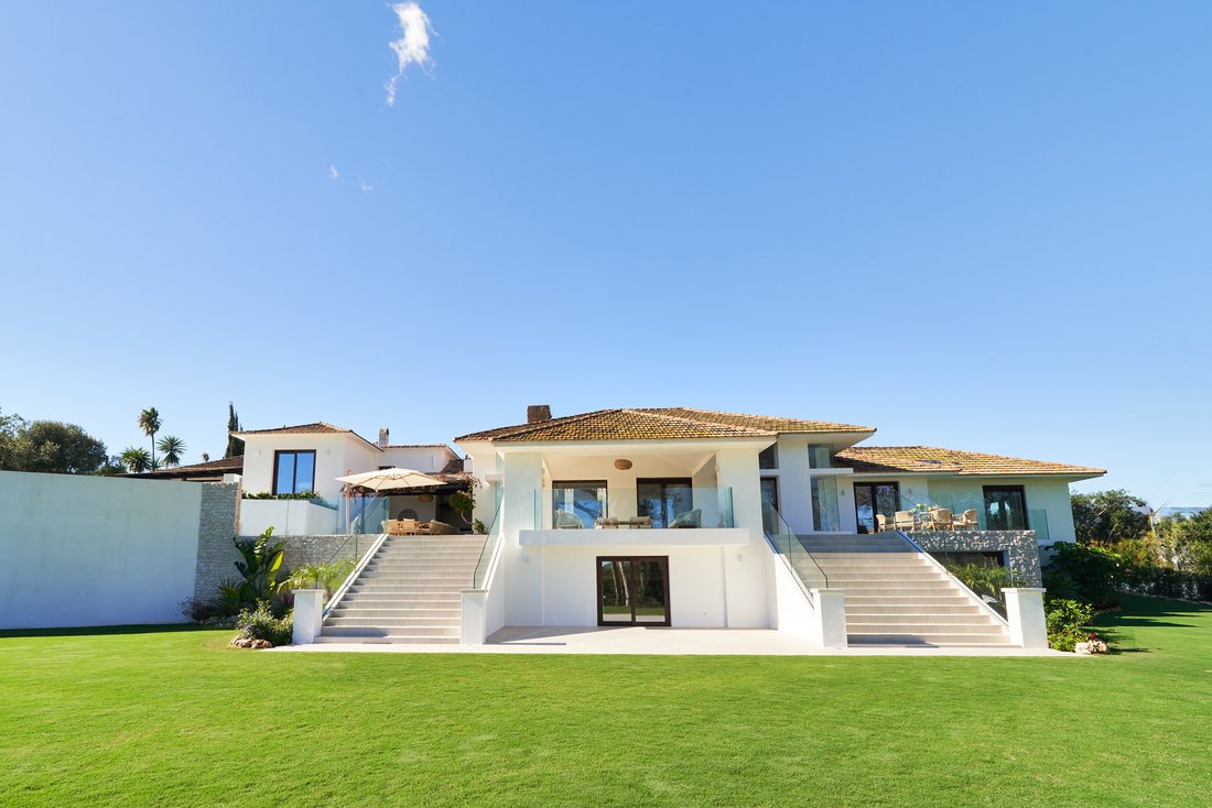 Villa in Marbella, Andalusia, Spain 2 - 15154975