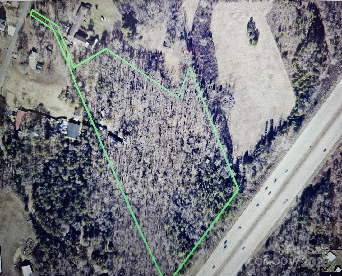 Land in Charlotte, North Carolina, United States 1 - 15158891