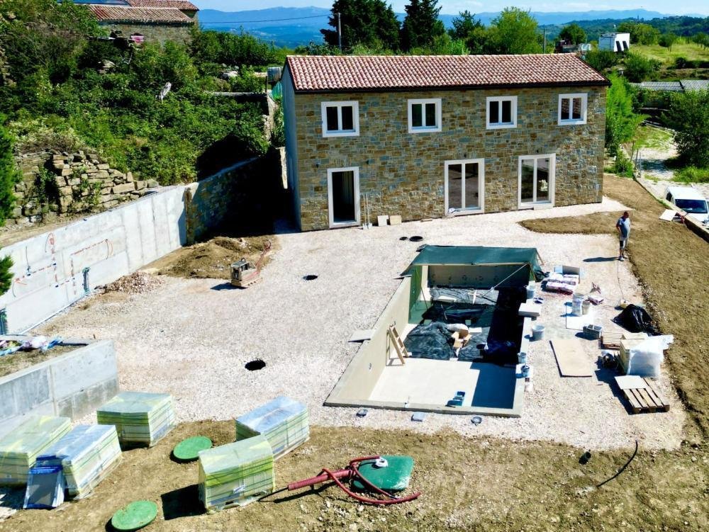 Villa in Momjan, Istria County, Croatia 2 - 13921825