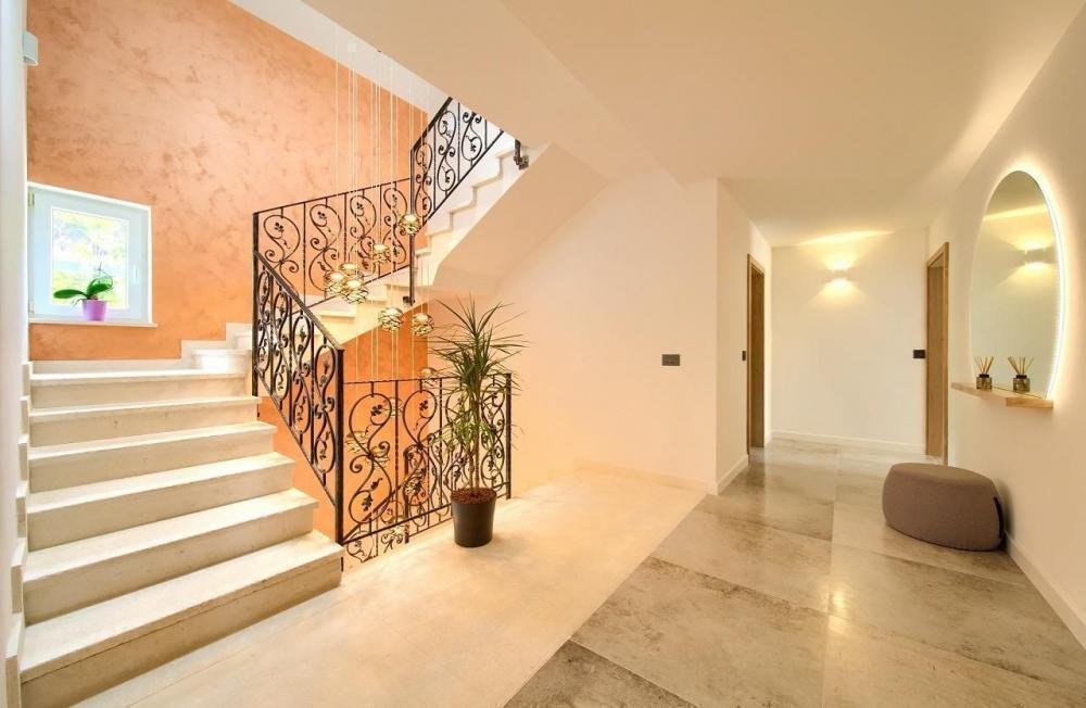 Villa in Cres, Primorje-Gorski Kotar County, Croatia 4 - 13882699