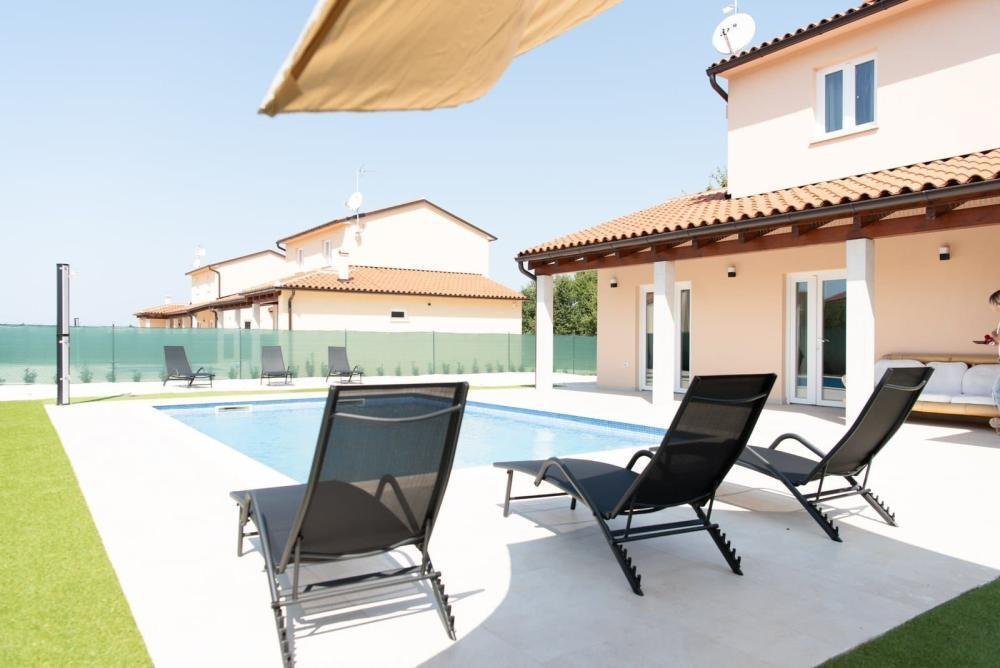Villa in Fazana, Istria County, Croatia 3 - 14067372