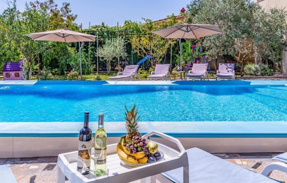 Villa in Jadreski, Istria County, Croatia 2 - 12498648