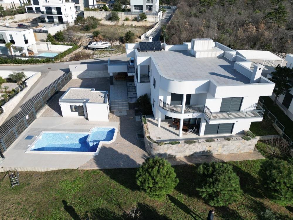 Villa in Grad Crikvenica, Primorje-Gorski Kotar County, Croatia 3 - 13882587