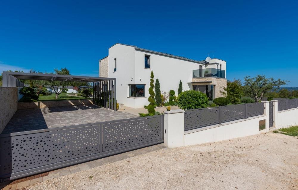Villa in Opcina Motovun, Istria County, Croatia 4 - 13882454