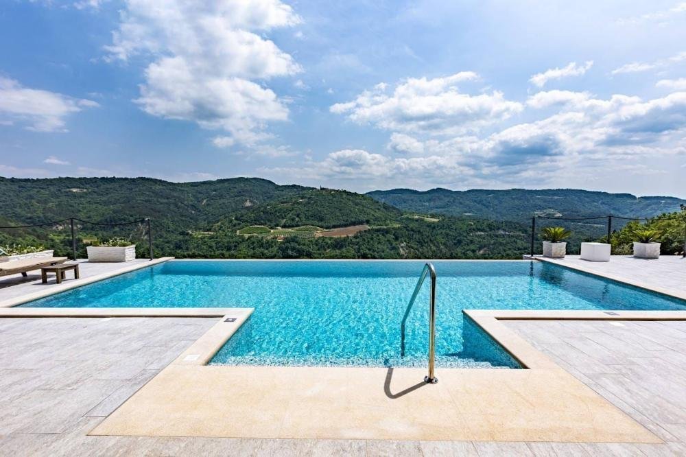 Villa in Opcina Cerovlje, Istria County, Croatia 3 - 12523273