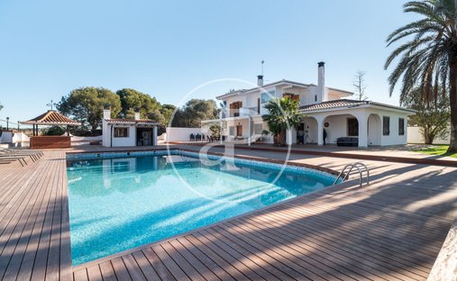 Villa in Manises, Valencian Community, Spain 1