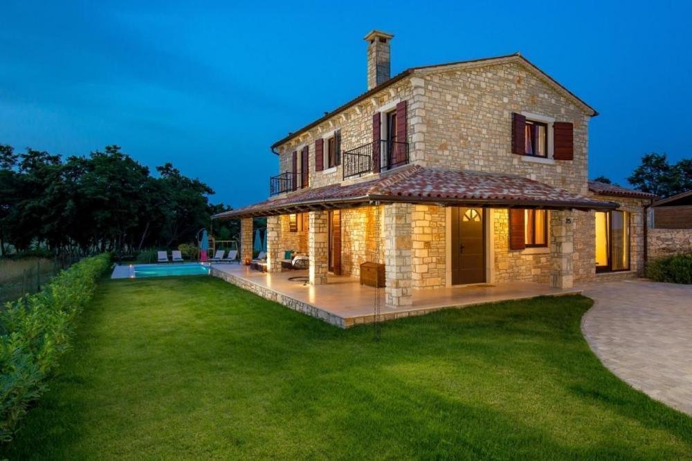 Villa in Svetvincenat, Istria County, Croatia 2 - 12251220