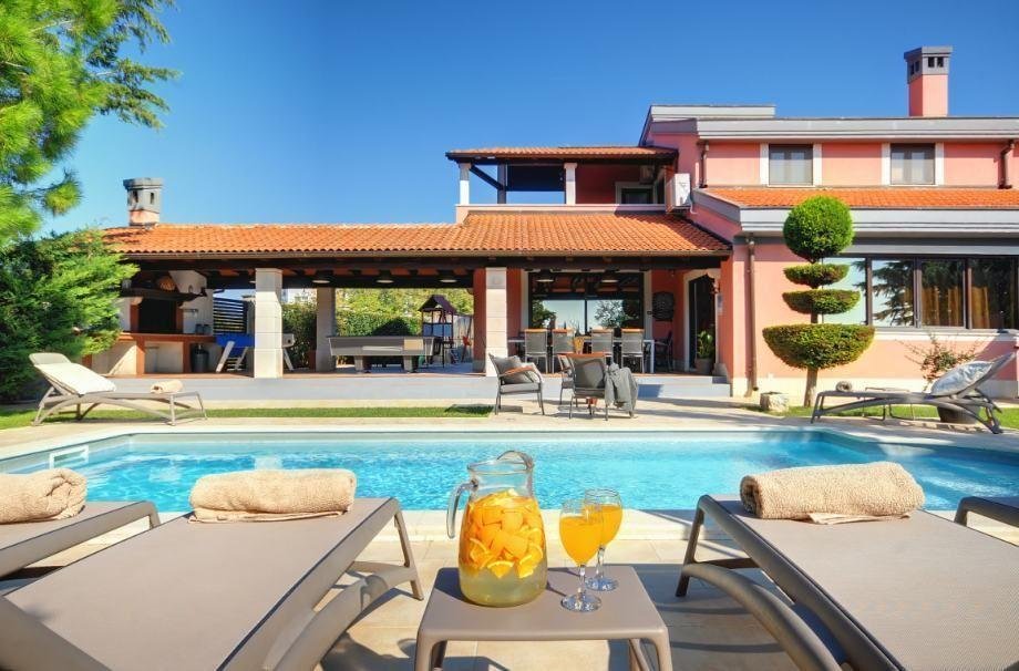 Villa in Grad Pula, Istria County, Croatia 2 - 11855764