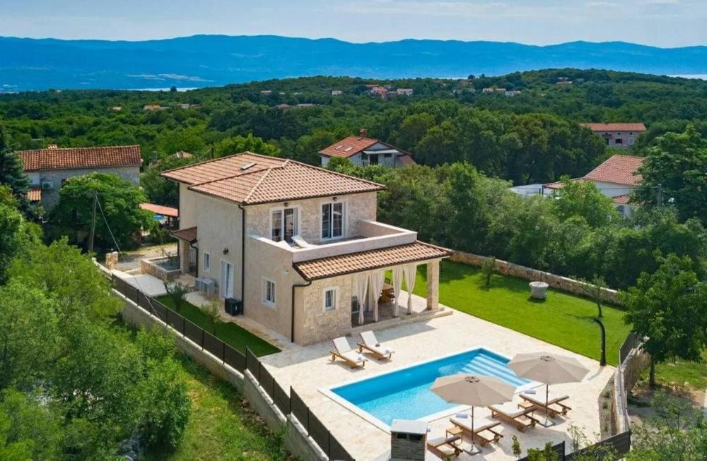 Villa in Dobrinj, Primorje-Gorski Kotar County, Croatia 3 - 12440931