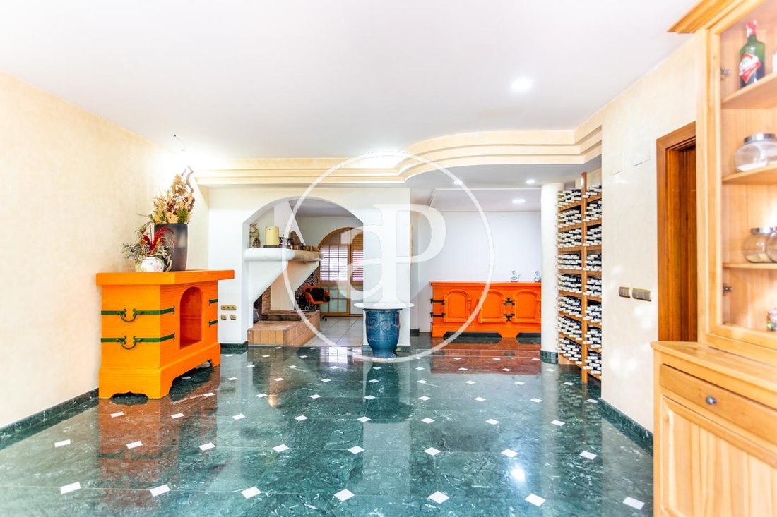 Villa in Picanya, Valencian Community, Spain 5 - 15158374