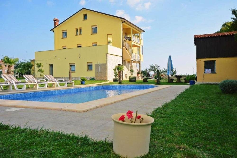 Villa in Labin, Istria County, Croatia 2 - 12898683