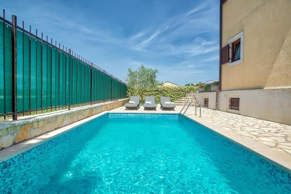 Villa in Medulin, Istria County, Croatia 2 - 11894453