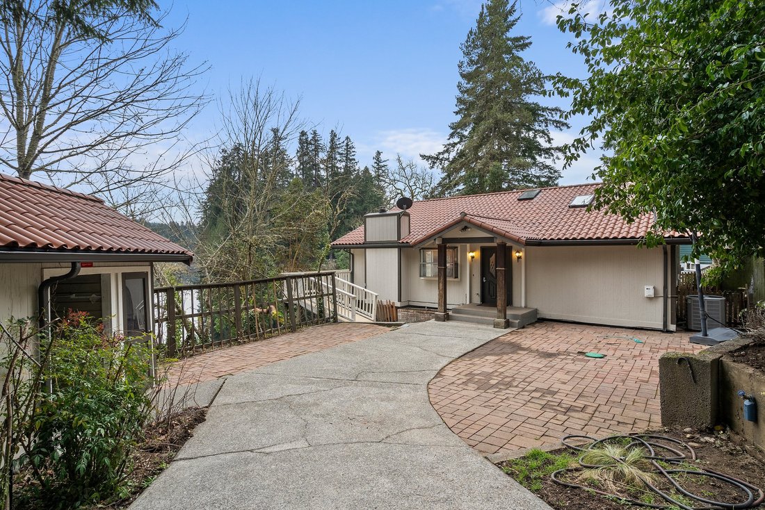 House in Olympia, Washington, United States 5 - 15153461