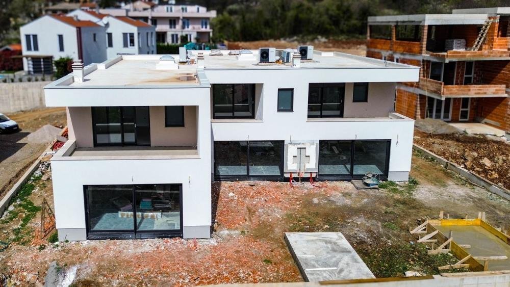 Villa in Grad Opatija, Primorje-Gorski Kotar County, Croatia 4 - 14052312