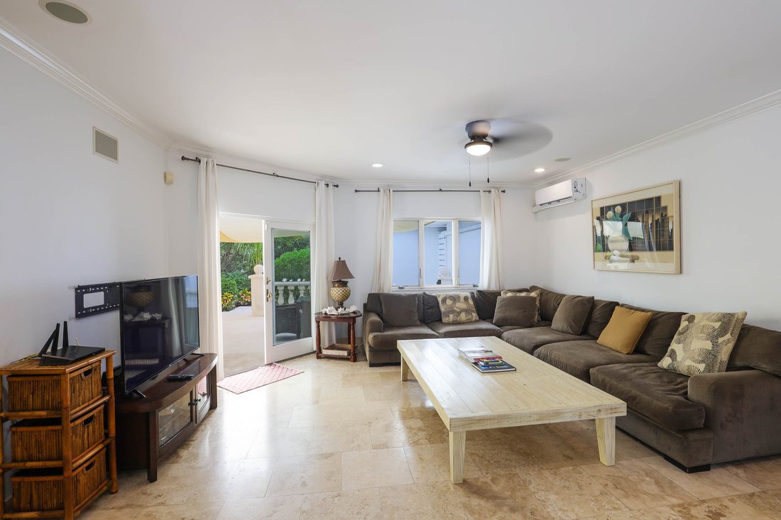 House in Leeward Settlement, Caicos Islands, Turks and Caicos Islands 3 - 15153600