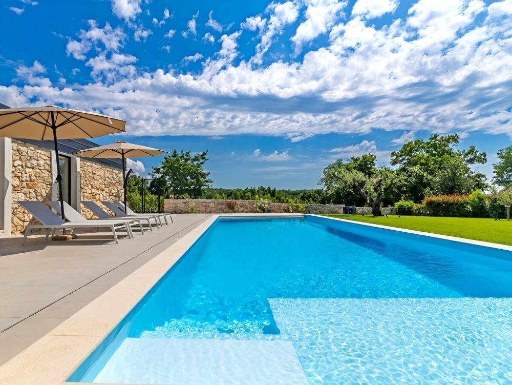Villa in Brtonigla, Istria County, Croatia 4 - 14192571