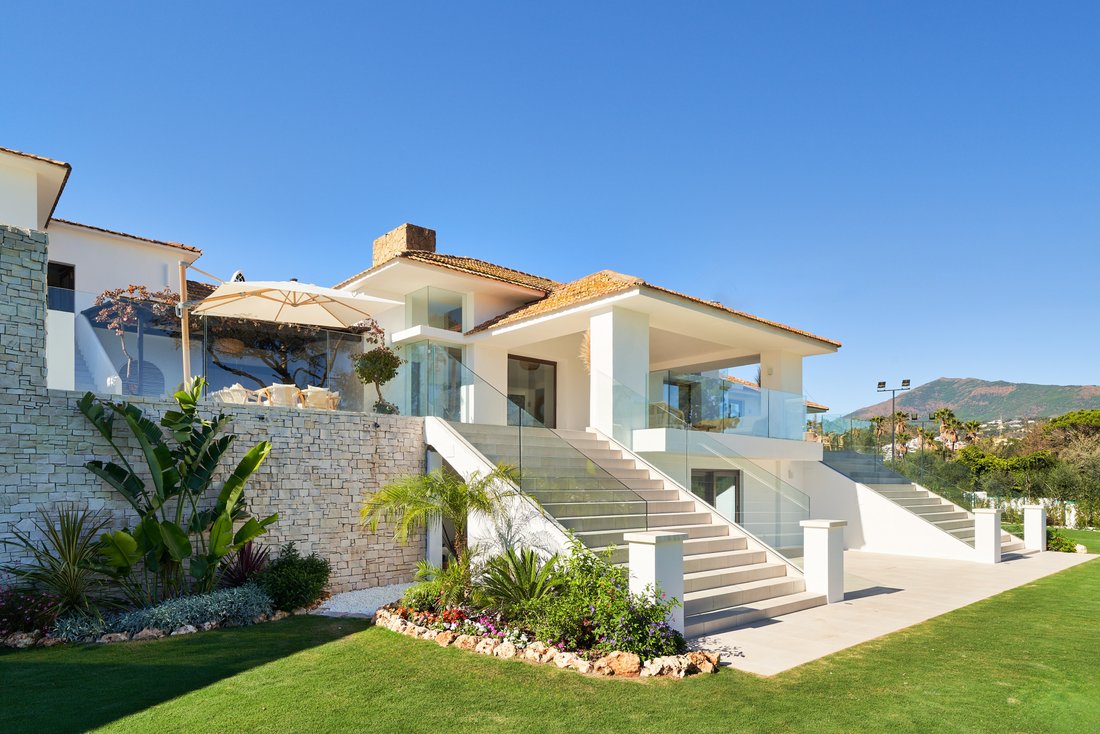 Villa in Marbella, Andalusia, Spain 4 - 15154975