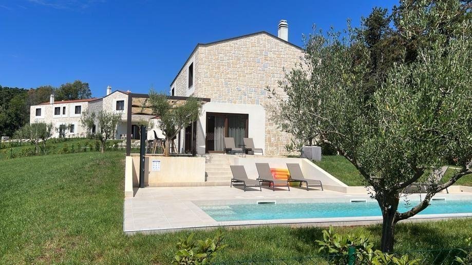 Villa in Višnjan, Istria County, Croatia 3 - 13927131