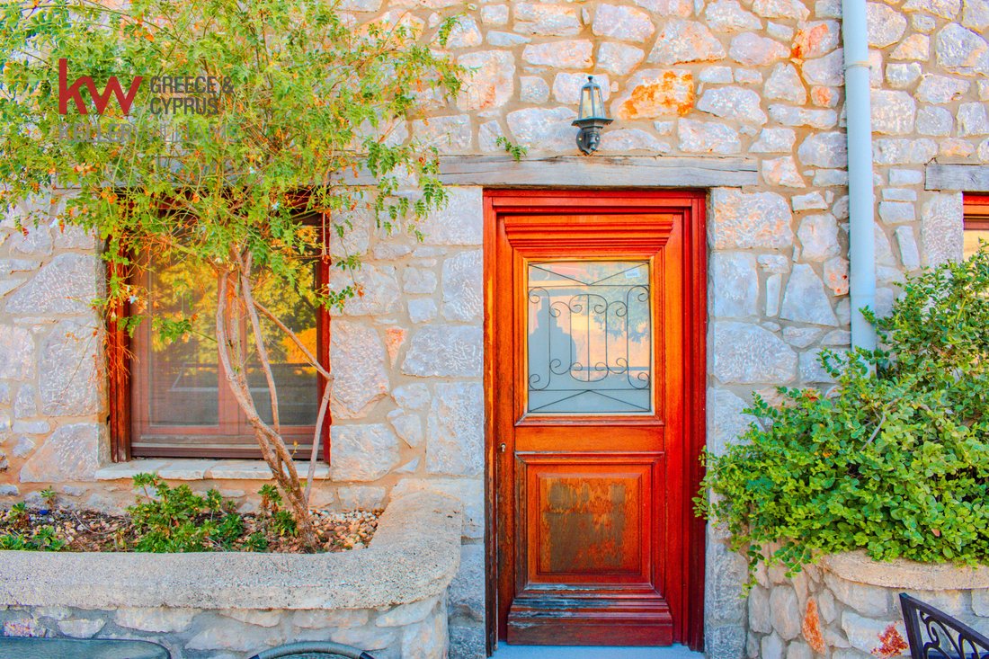 Condo in Paralio Astros Community, Peloponnese, Western Greece and the Ionian, Greece 2 - 15156548