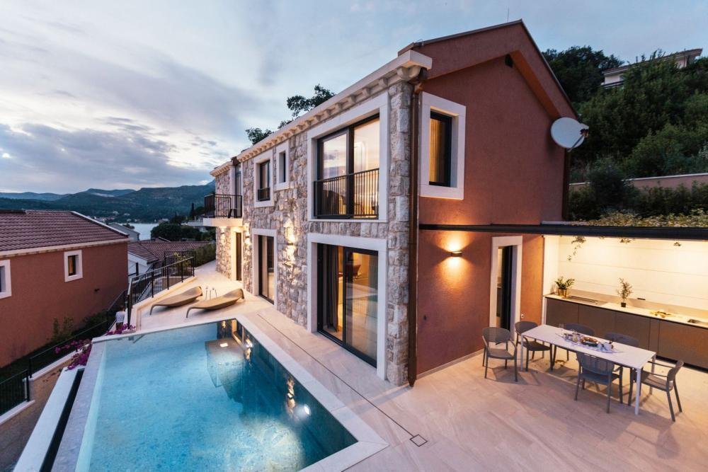 Villa in Gradski kotar Pile - Kono, Dubrovnik, Dubrovnik-Neretva County 2 - 13985257