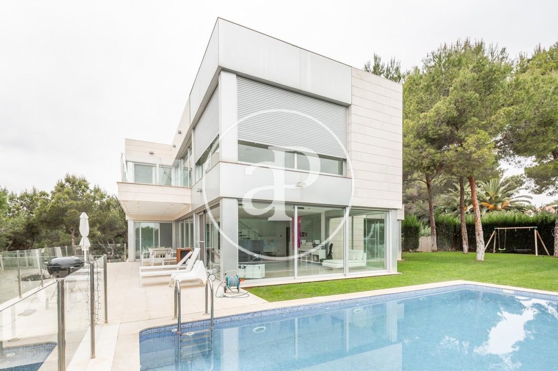 Villa in Chiva, Valencian Community, Spain 2 - 15158332