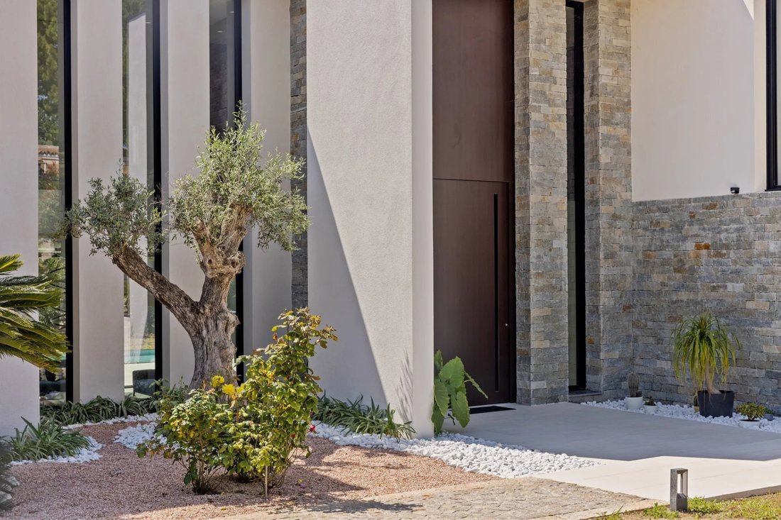 Villa in Vallauris, Provence-Alpes-Côte d'Azur, Frankreich 4 - 14297510