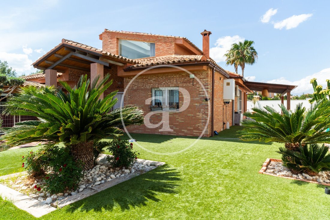 Villa in Riba-roja de Túria, Land Valencia, Spanien 1 - 15158611