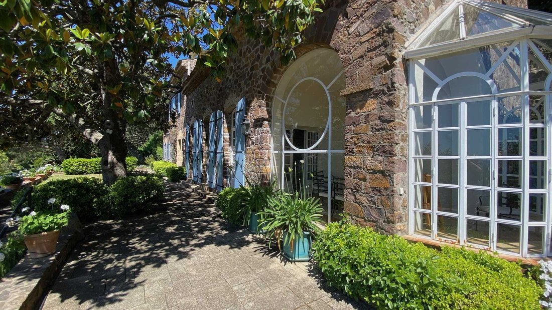 Estate in Zone Ouest Urbaine, Saint-Tropez, France 3 - 14395950
