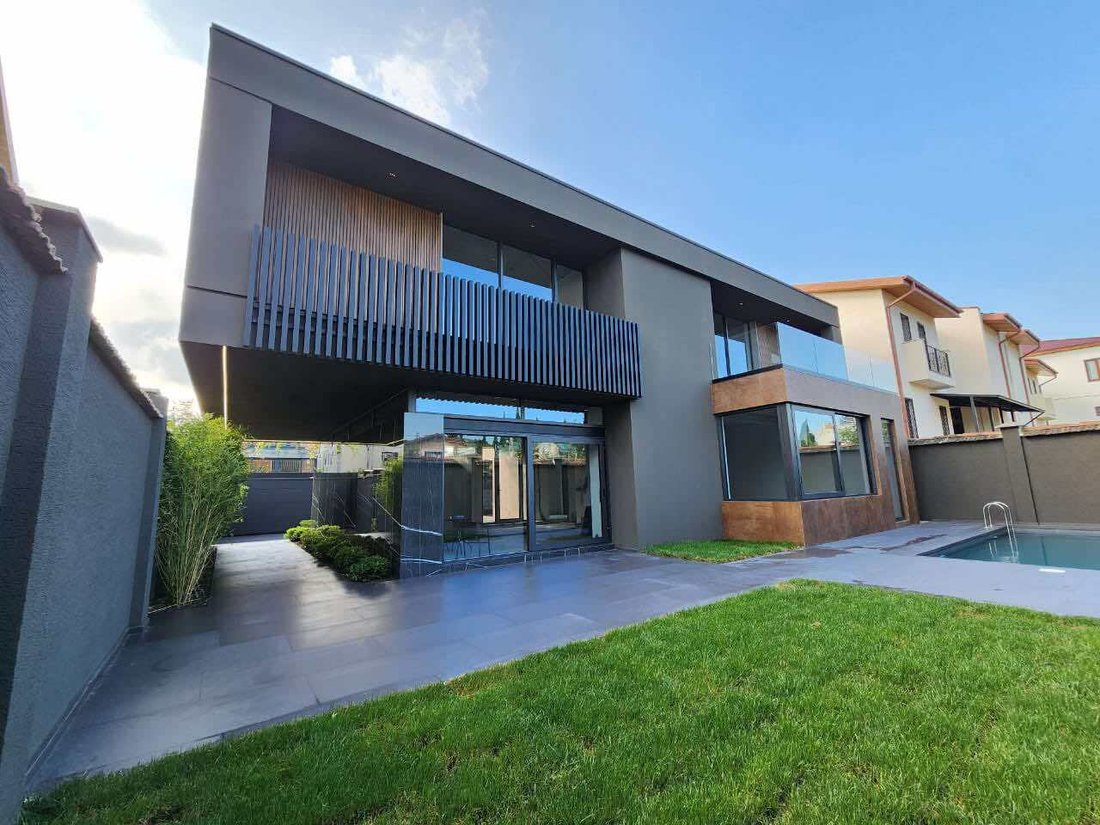 Villa in Tbilisi, Tbilisi, Georgia 2 - 15156291